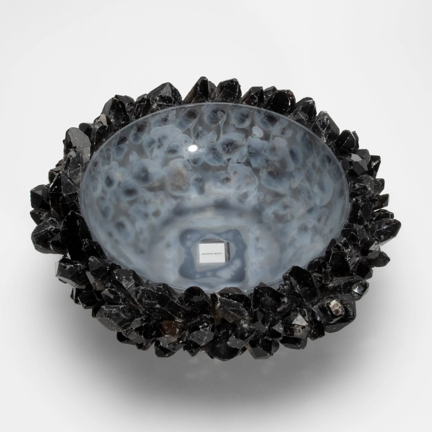 Classic Large Bowl in Black Quartz