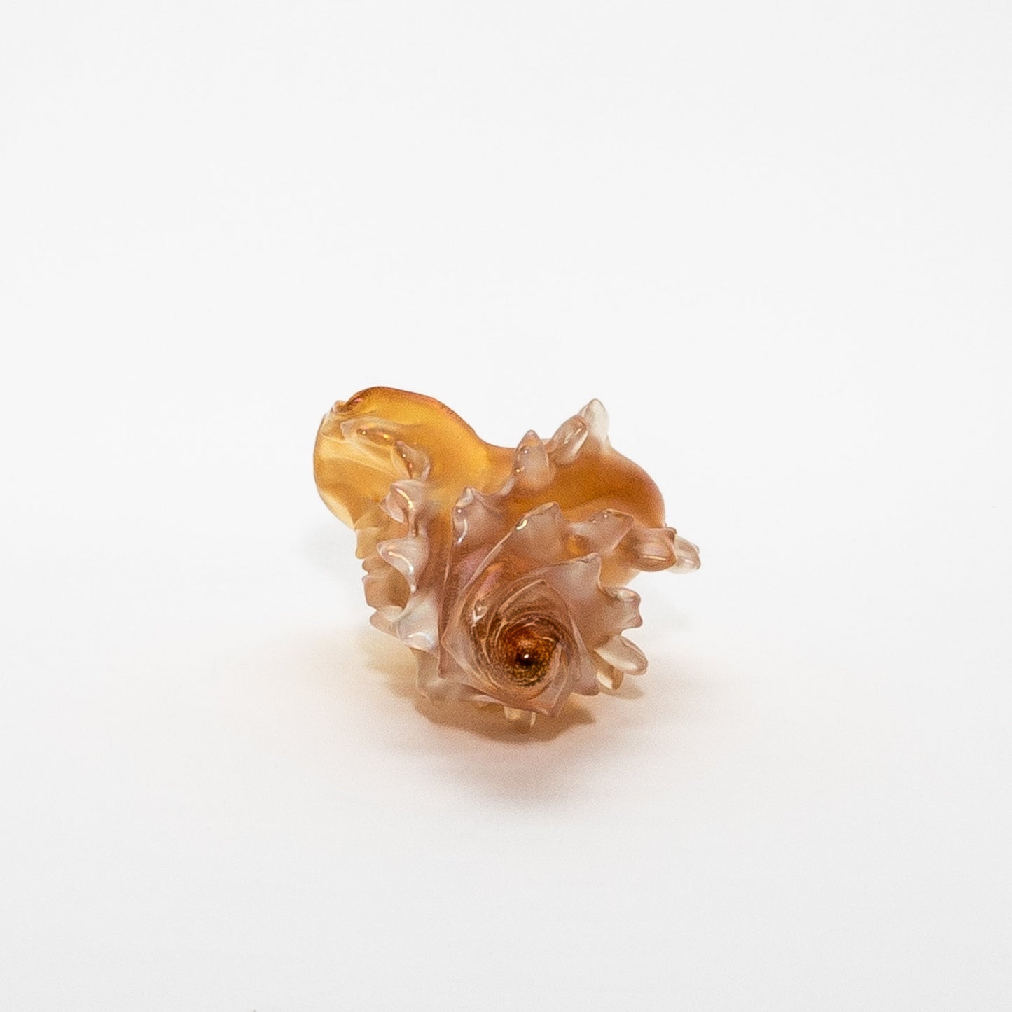Hand-Blown Murano Shell in Amber with 24-karat Gold Dust