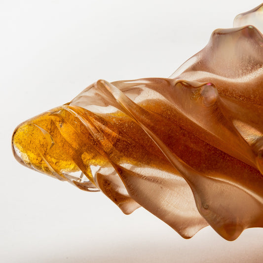 Hand-Blown Murano Shell in Amber with 24-karat Gold Dust
