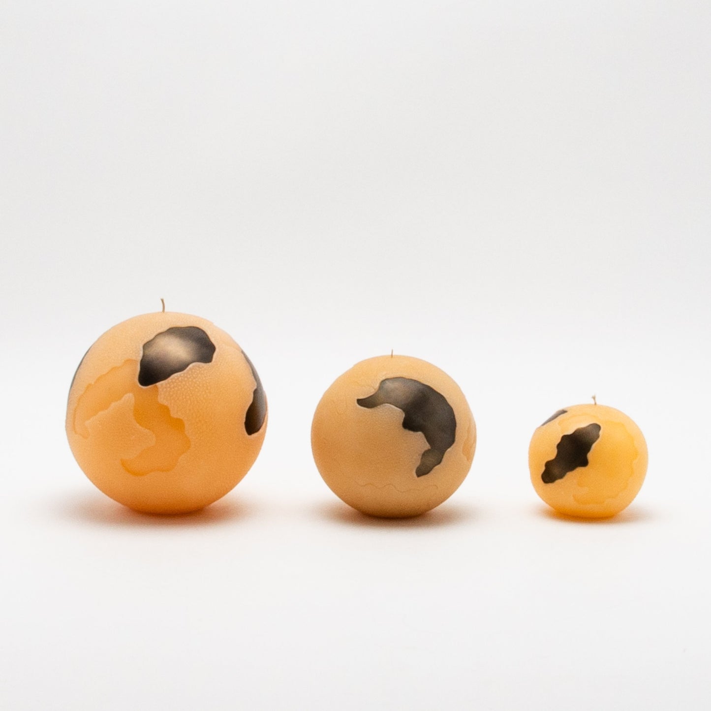 3-Top Mobile Sphere Pedestal by Patrick Coard Paris