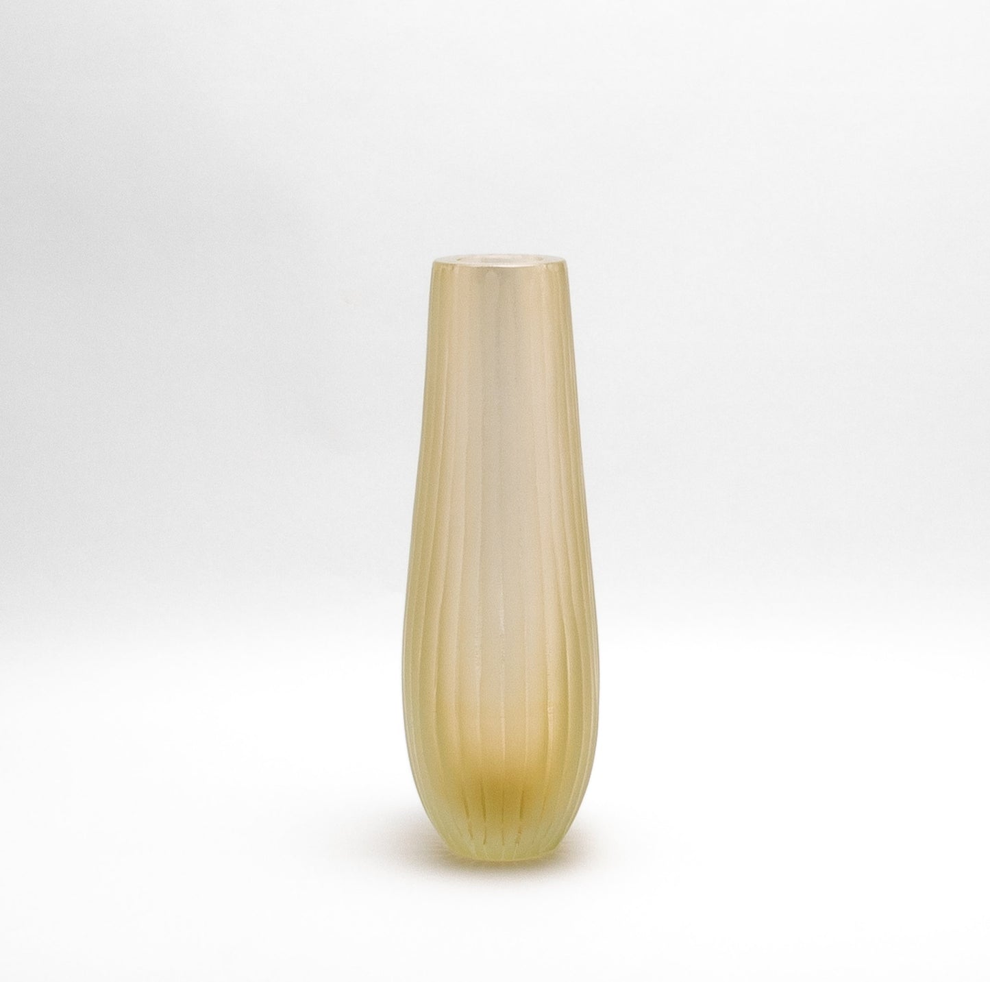 Murano Supreme Vase in Clear with 24-karat Gold Flecks