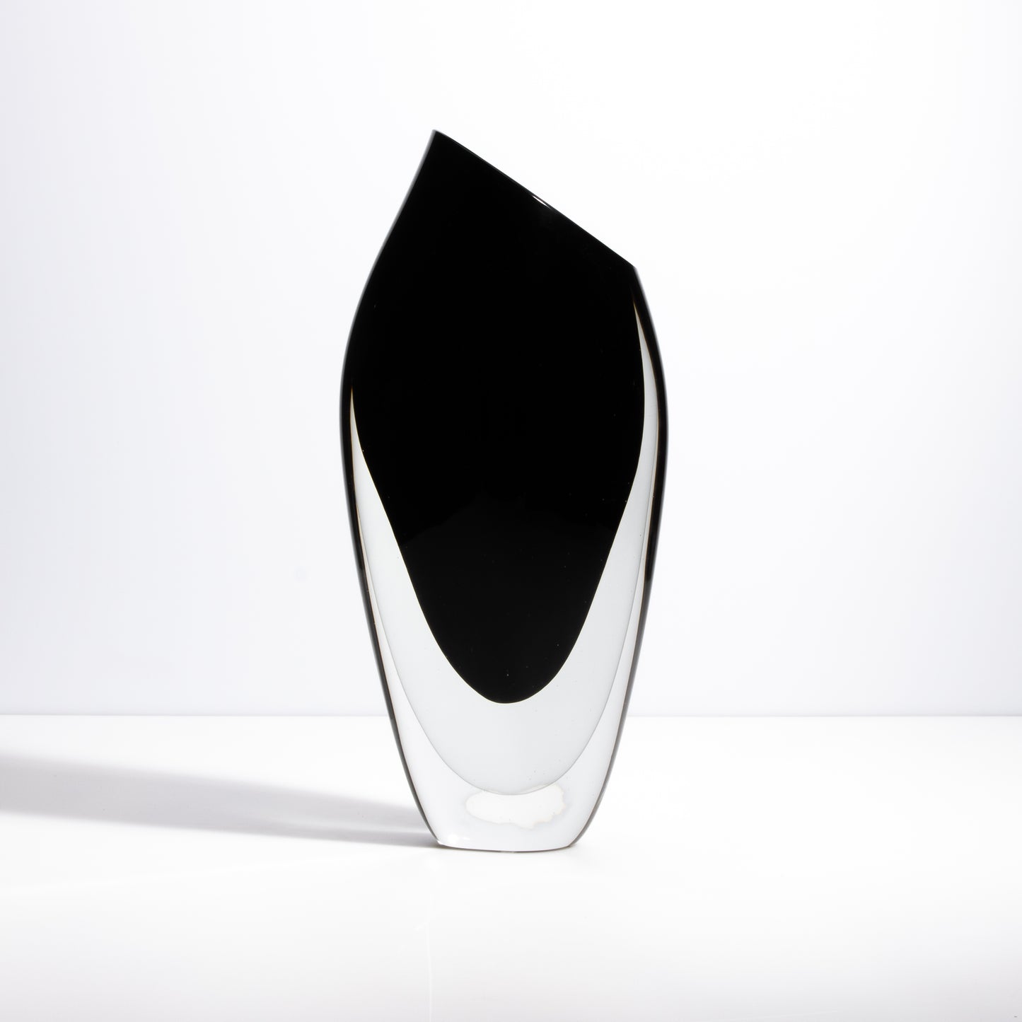 Murano Vase With Side Cut in Onyx Black