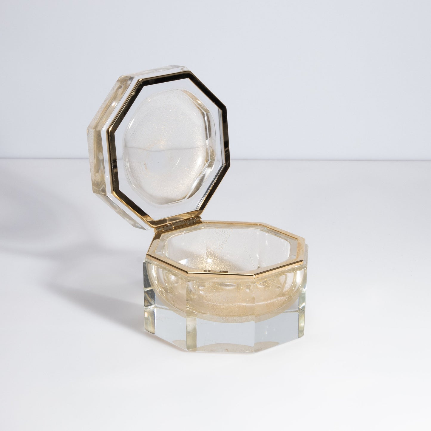 Murano Box Octagonal with Brass Fittings in 24-Karat Gold Flecks