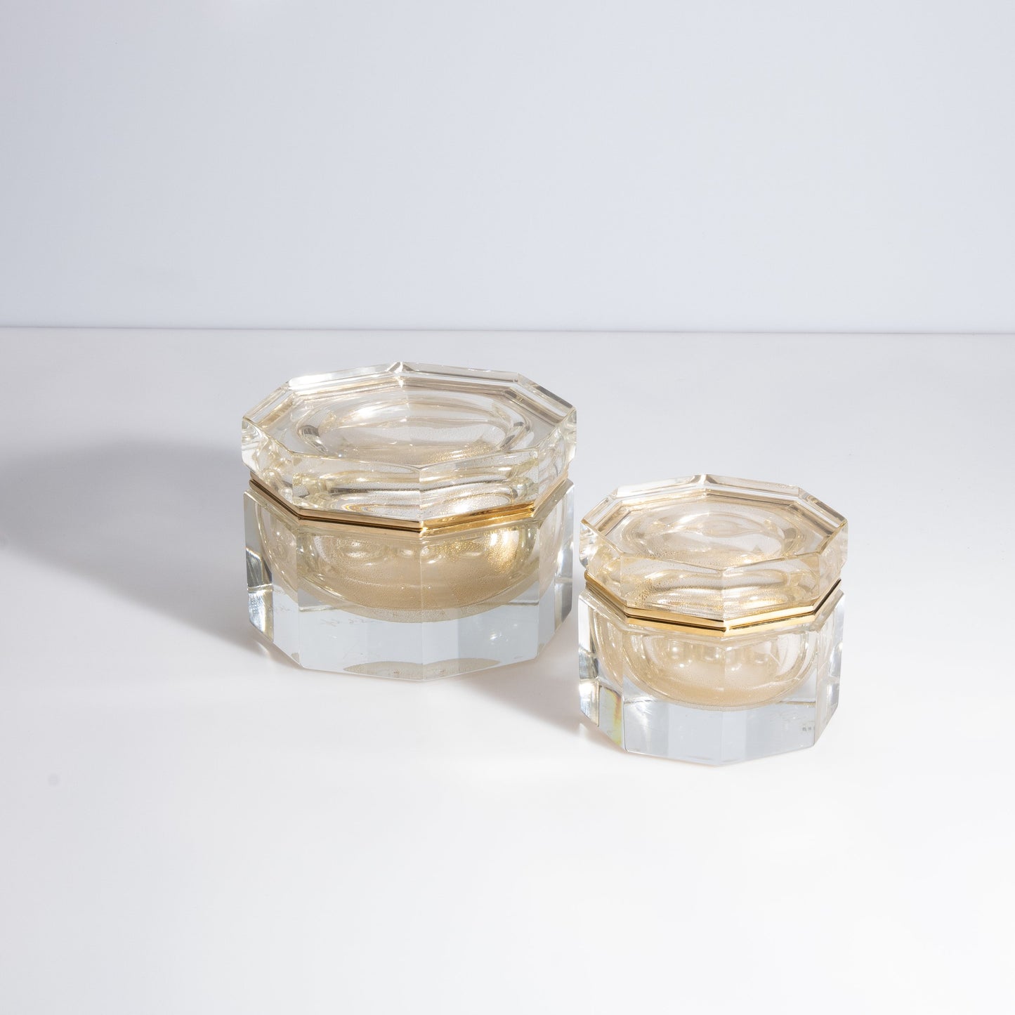 Murano Box Octagonal with Brass Fittings in 24-Karat Gold Flecks