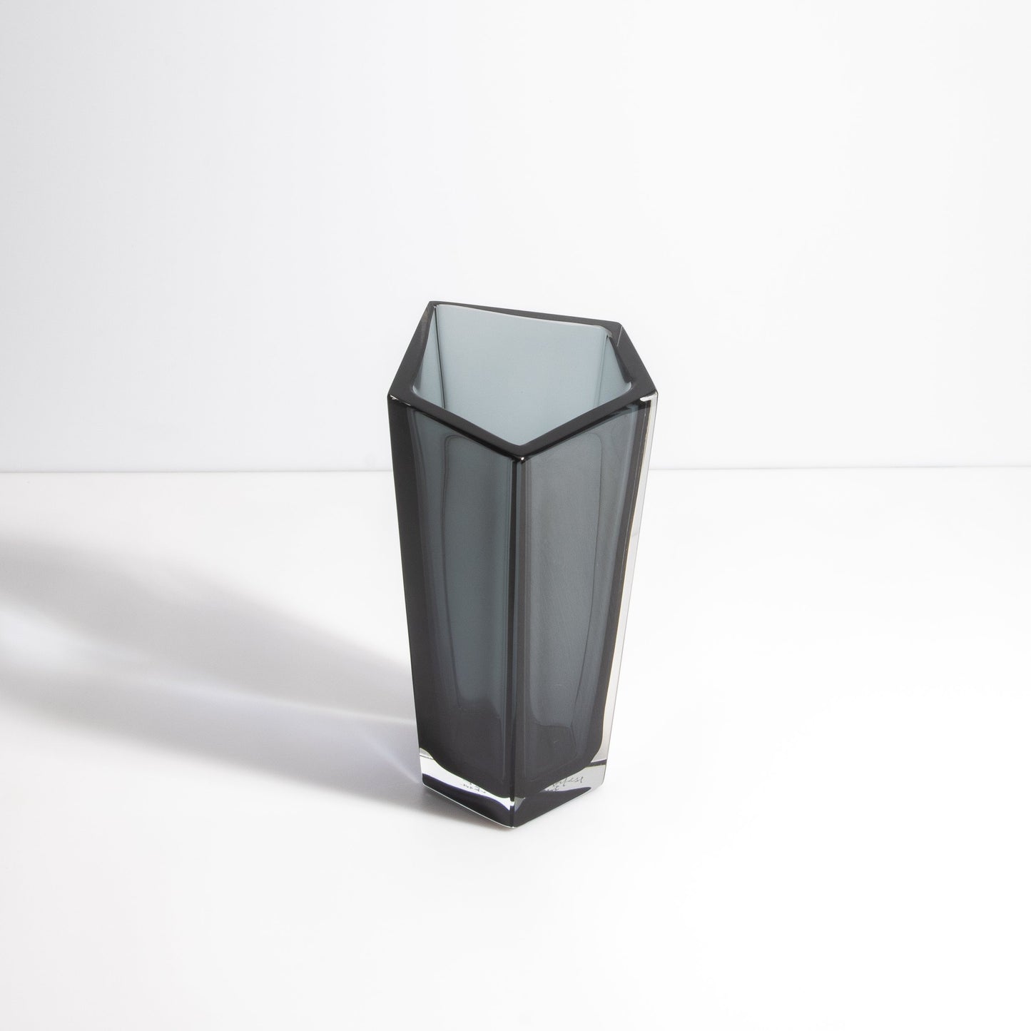 Murano Penta Vase in Grey