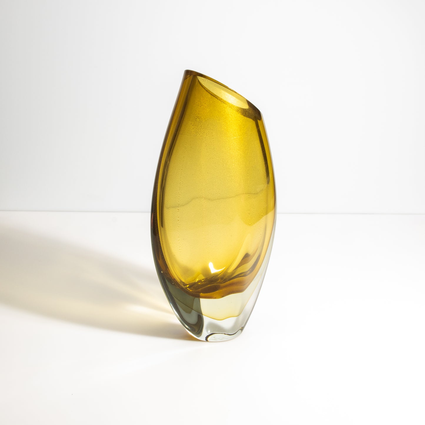 Murano Teardrop Vase in Amber with 24-Karat Gold Flecks