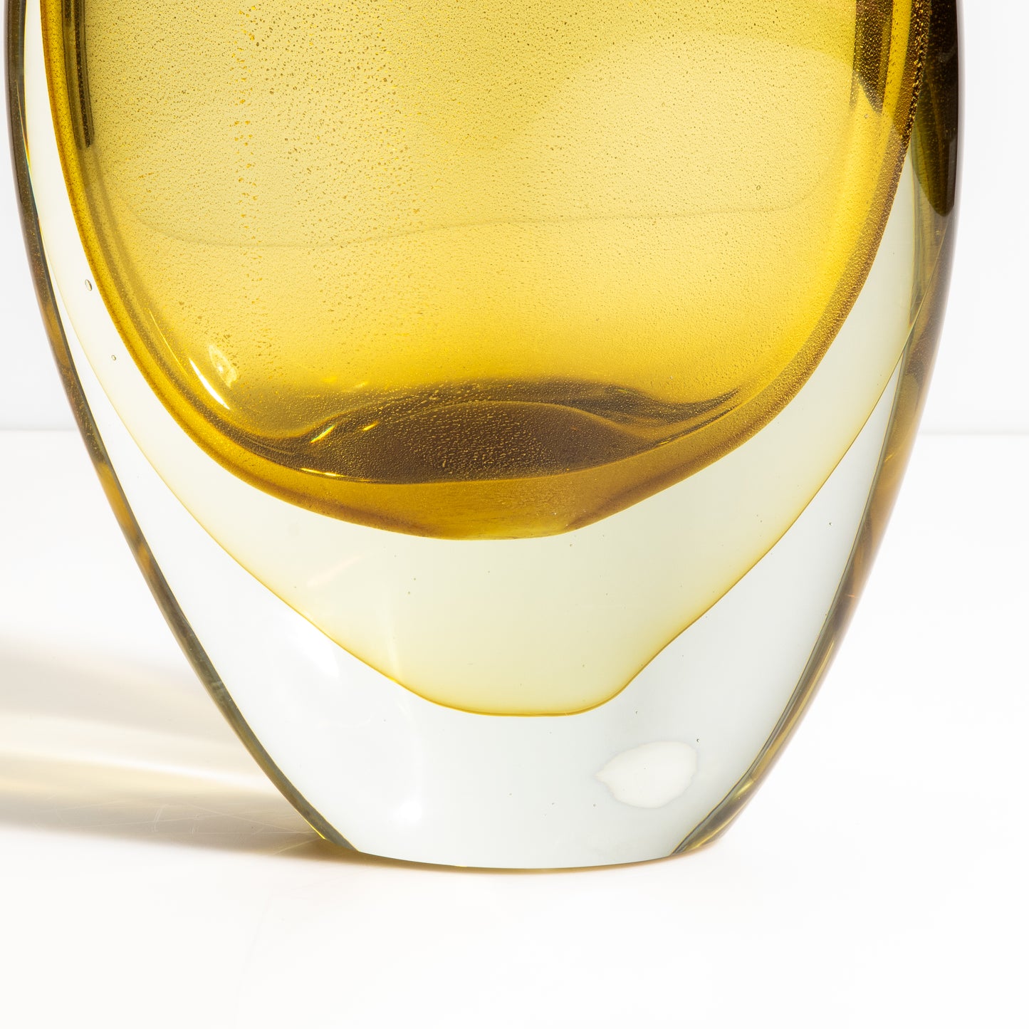 Murano Teardrop Vase in Amber with 24-Karat Gold Flecks