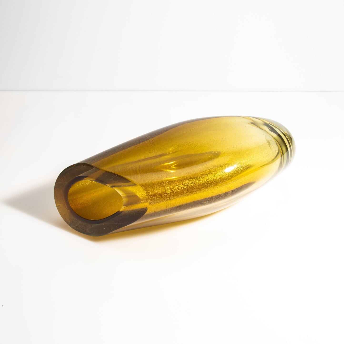 Murano Teardrop Vase in Amber with 24-Karat Gold Flecks