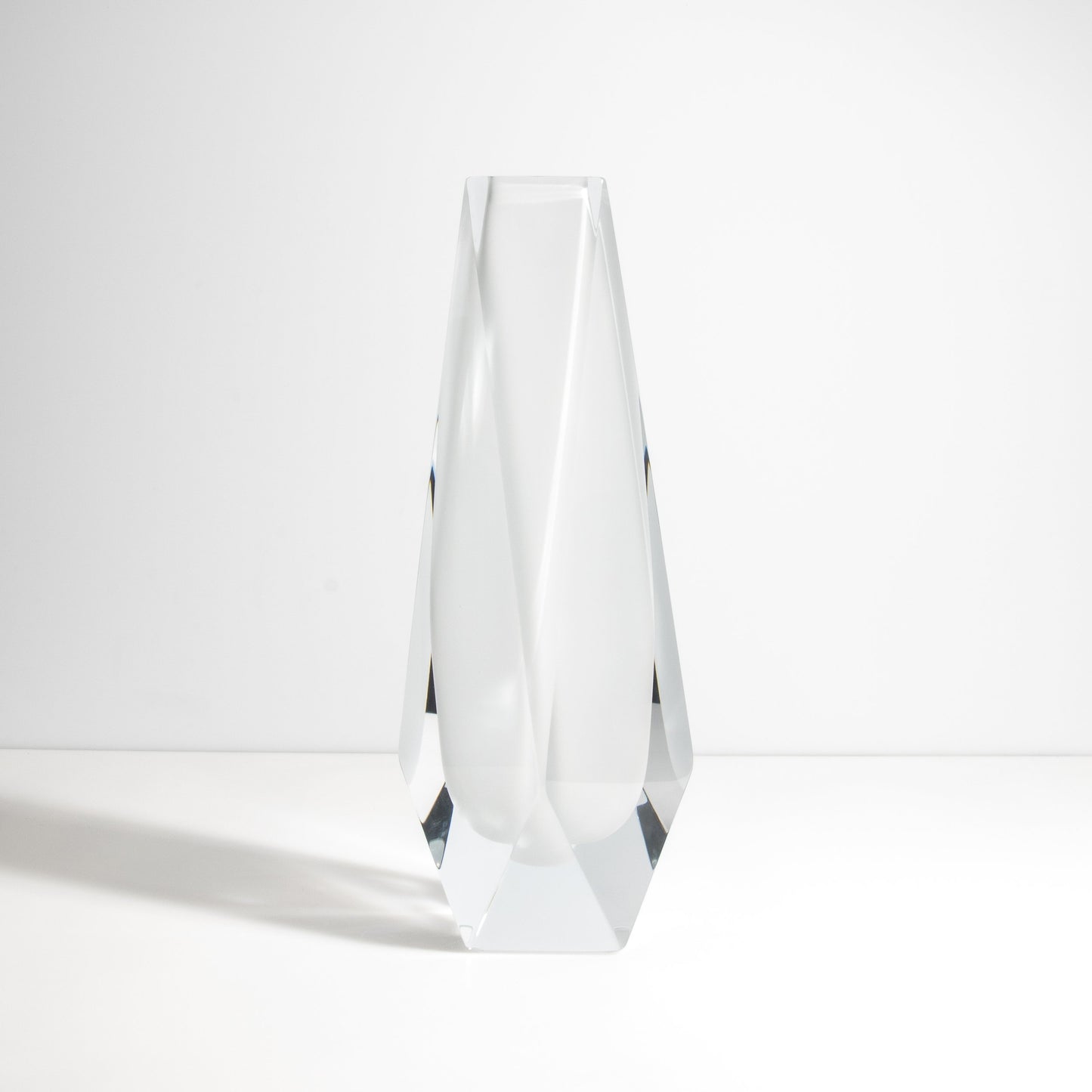Murano Goccia Vase in Frosted White
