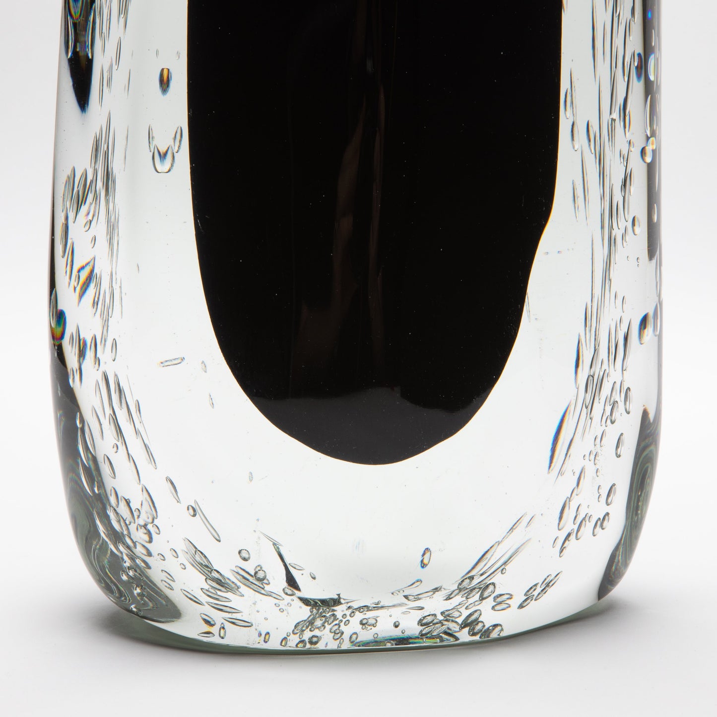 Murano Vase with Bubbles in Clear and Onyx Black