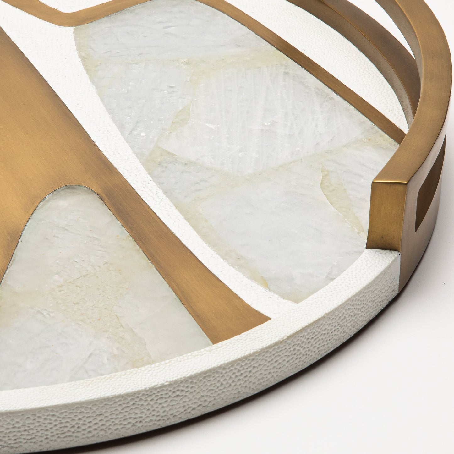 Round Tray in Shagreen with Quartz by R&Y Augousti