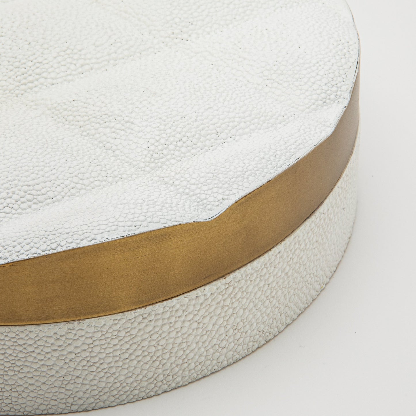 Set of 2 Quilted Boxes in White Shagreen with Bronze Patina Brass by Kifu Paris