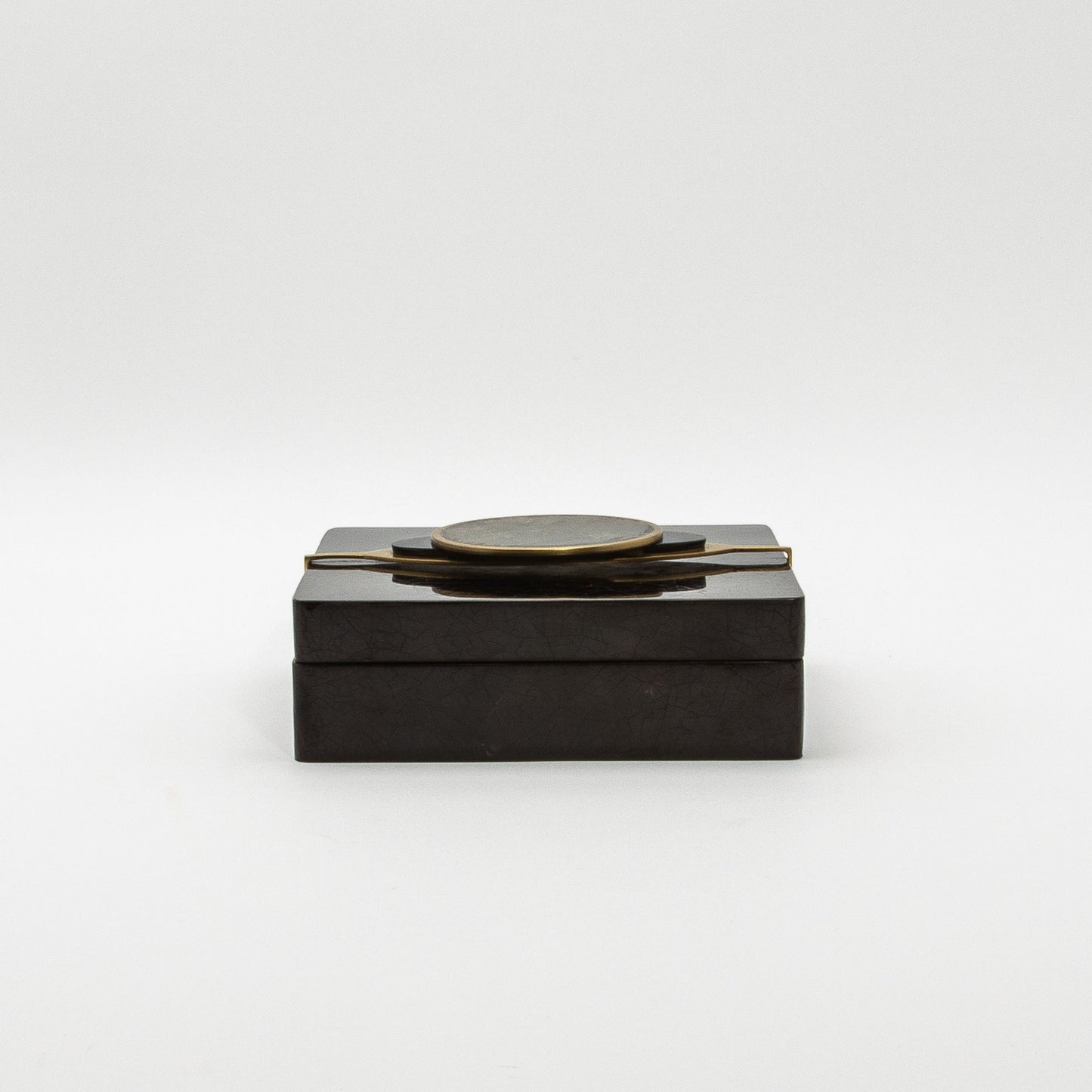 Set of 2 Boxes in Shell with Semi-Precious Stone and Brass by Kifu Paris