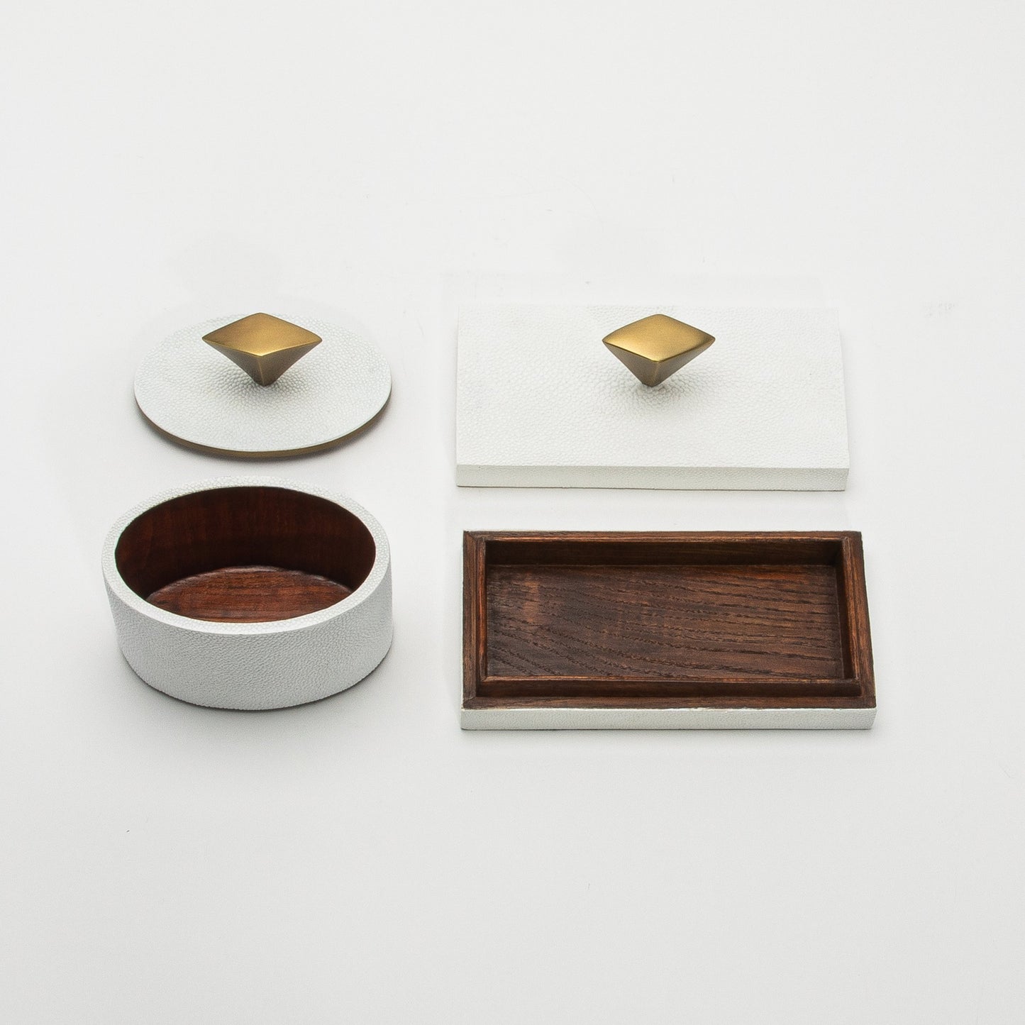 Set of 2 Boxes in White Shagreen with Bronze Patina Brass Knob by Kifu Paris