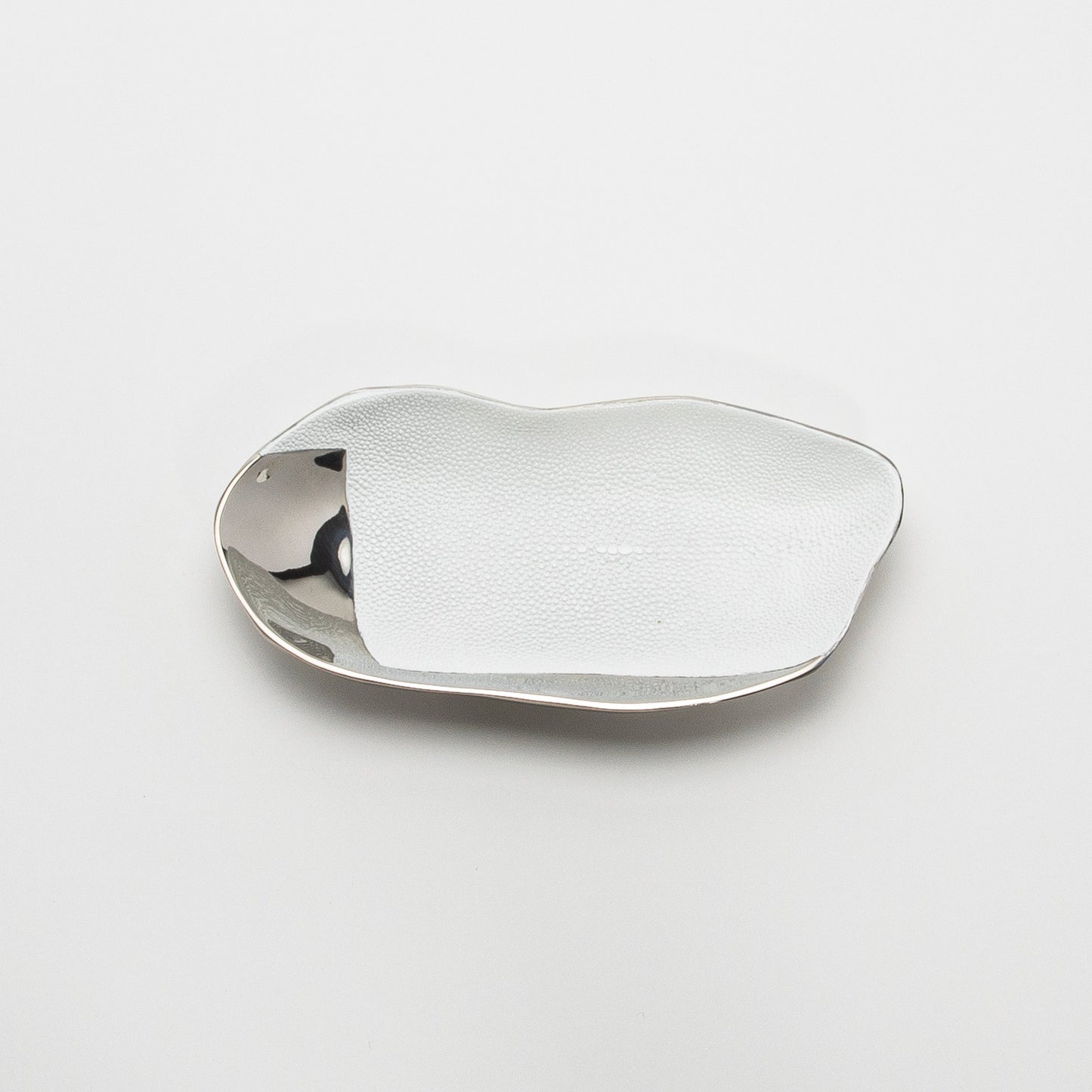 Bowl in Stainless Steel with White Shagreen Details by KIFU Paris
