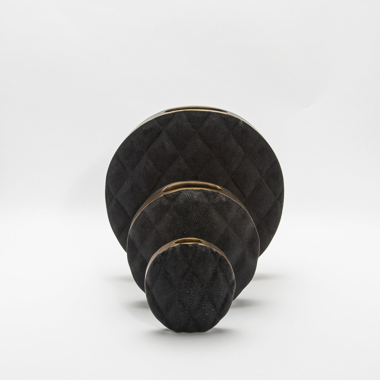 Quilted Vase in Black Shagreen with Brass by KIFU Paris