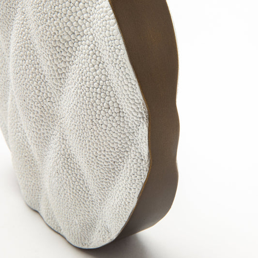 Quilted Vase in White Shagreen by KIFU Paris