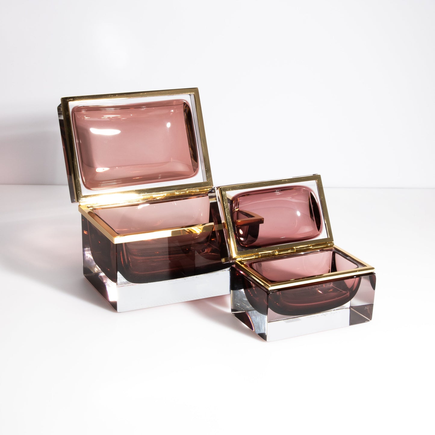 Murano Box with Brass Fittings in Amethyst