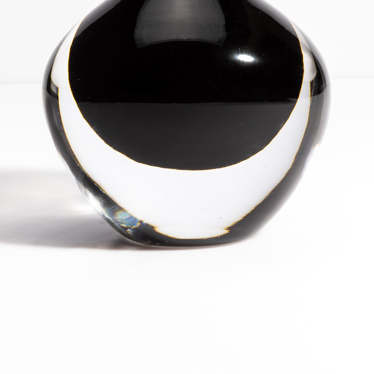 Murano Bottle Onyx Black M