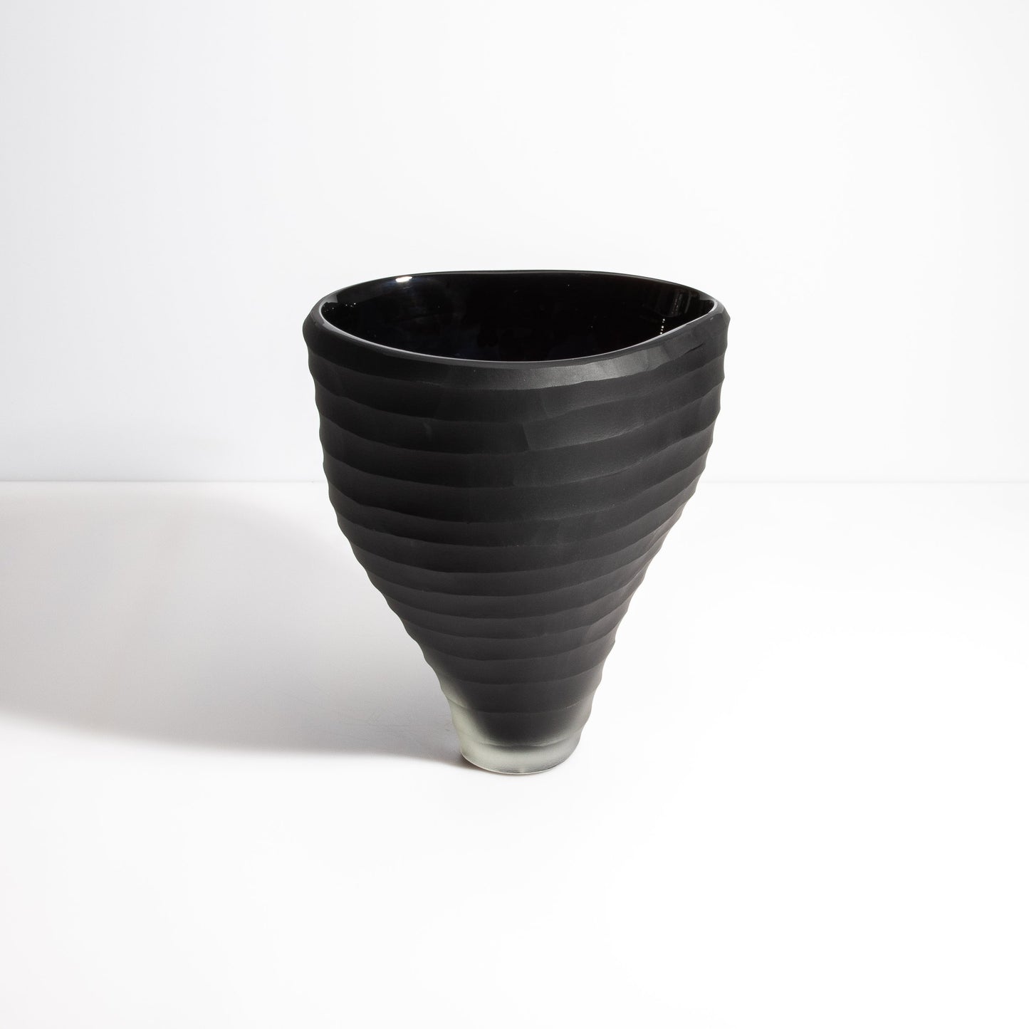 Murano Pedrera Vase in Black