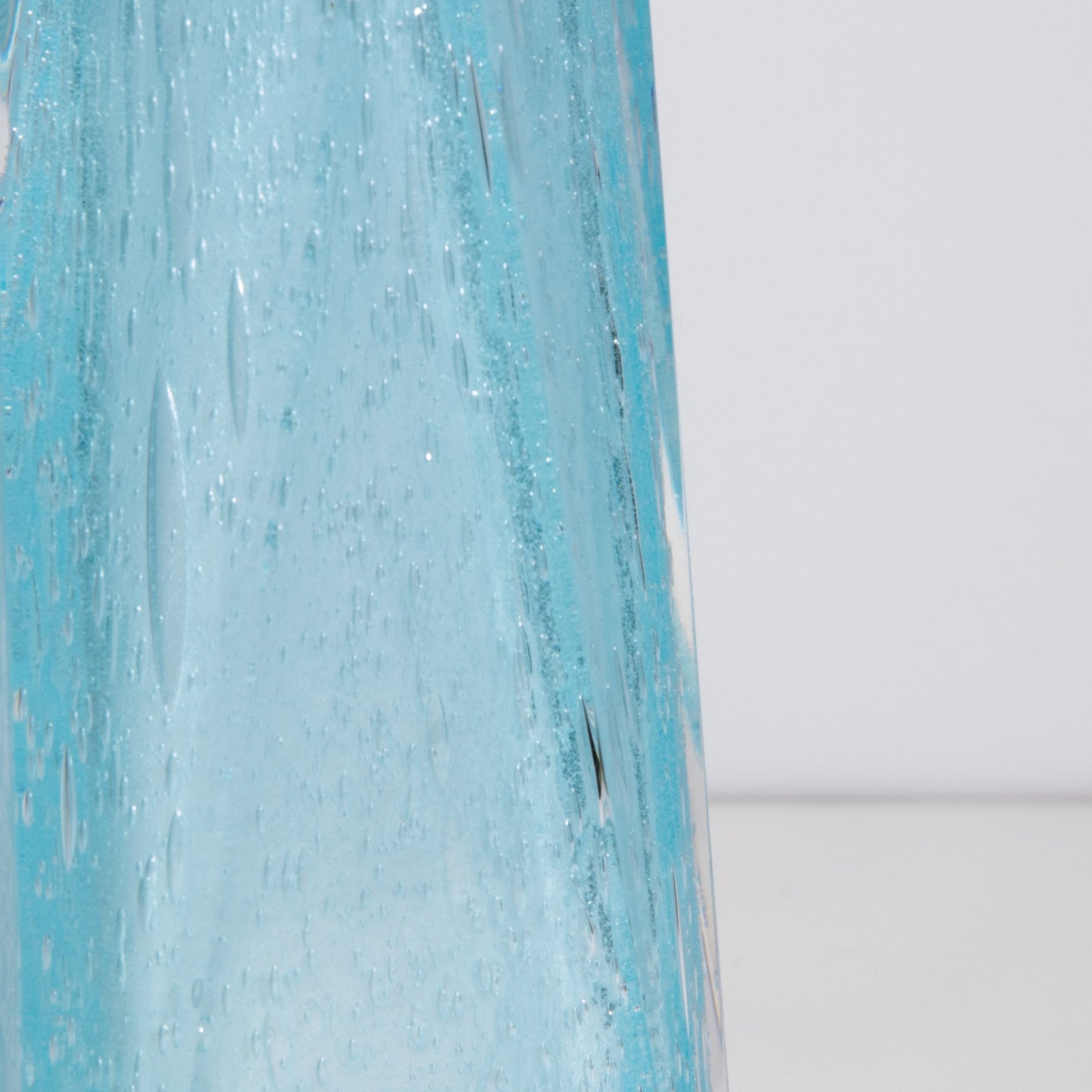 Murano Goccia Vase with Bubbles in Light Lagoon Blue