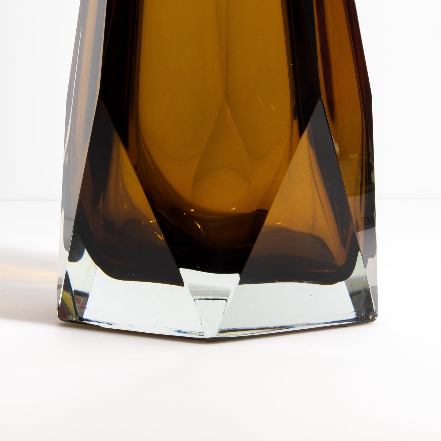 Murano Goccia Vase with Wide Bottom in Tobacco