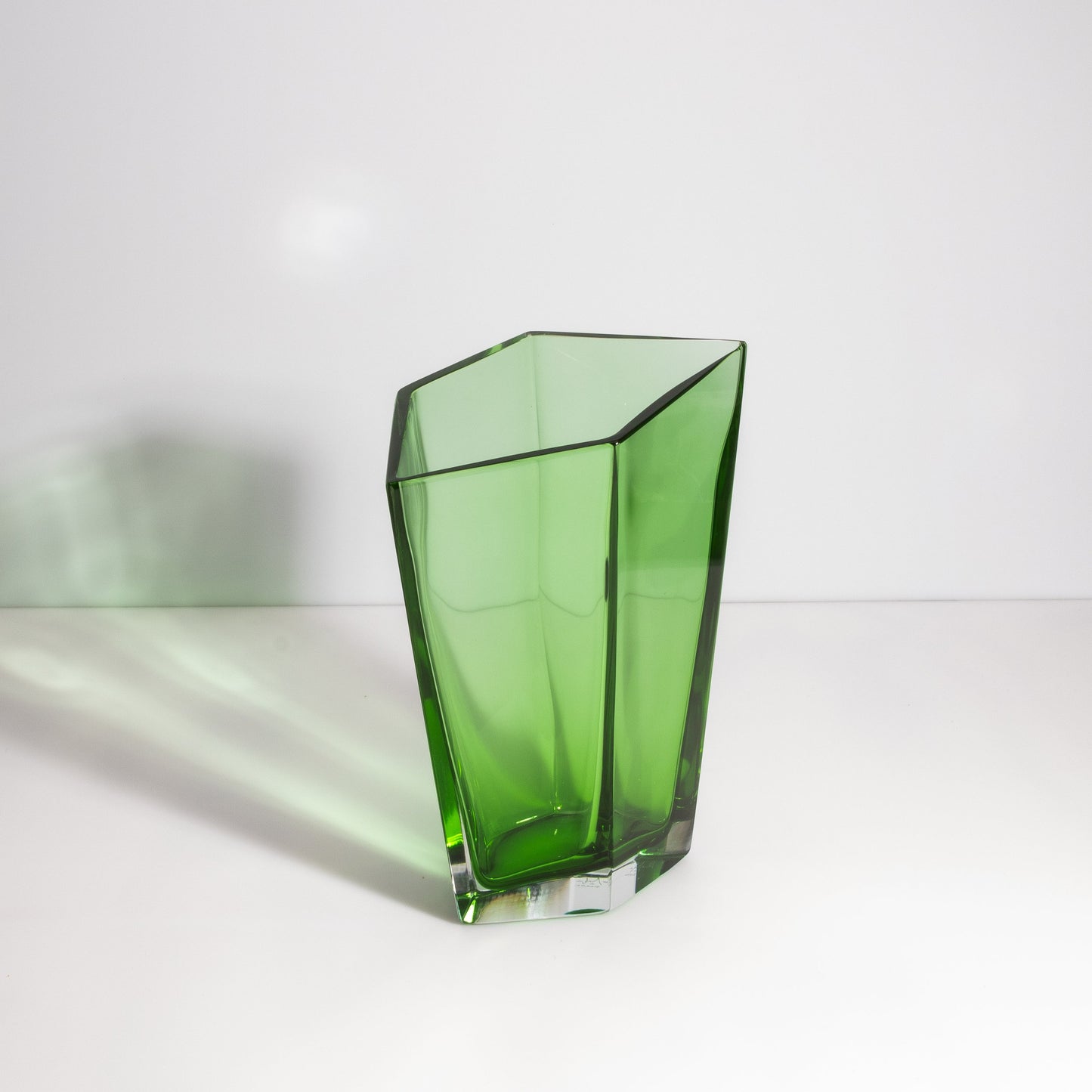 Murano Penta Vase in Emerald Green