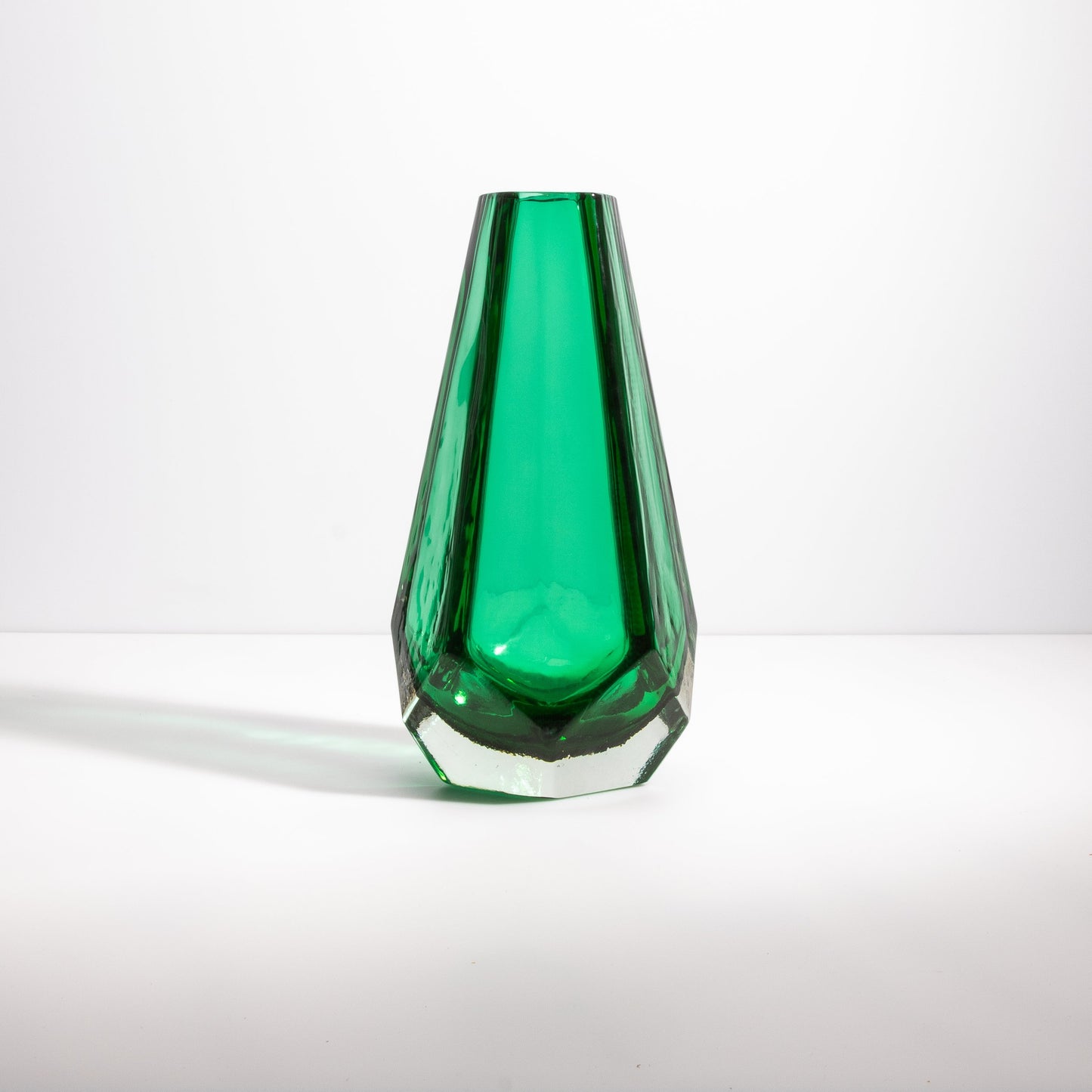 Murano Vase in Emerald Green