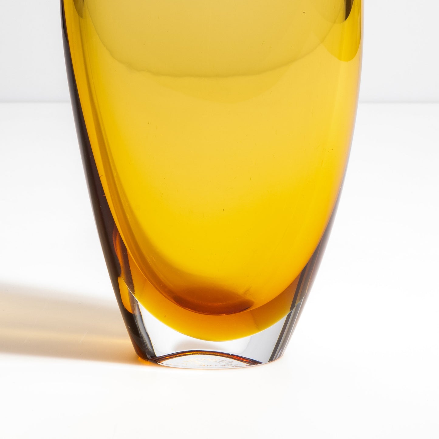 Murano Tall Vase in Amber