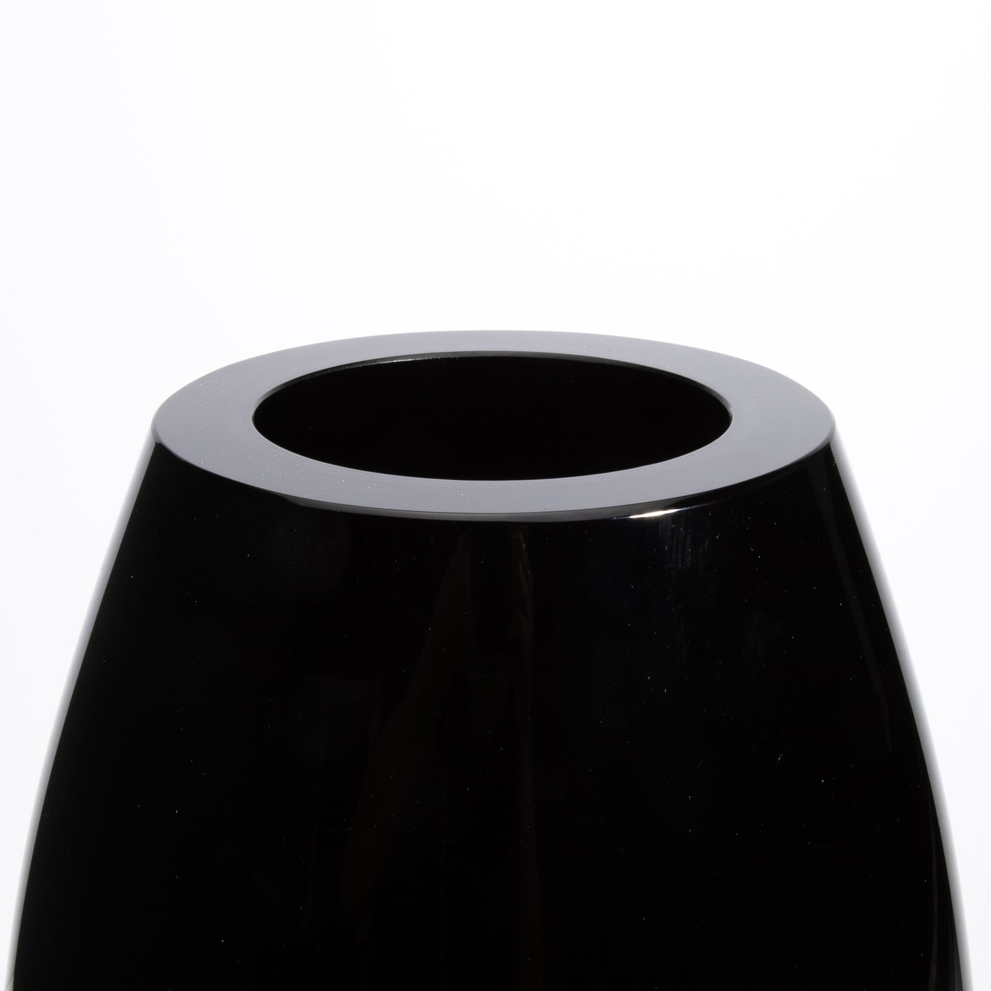 Murano Poker Vase in Onyx Black