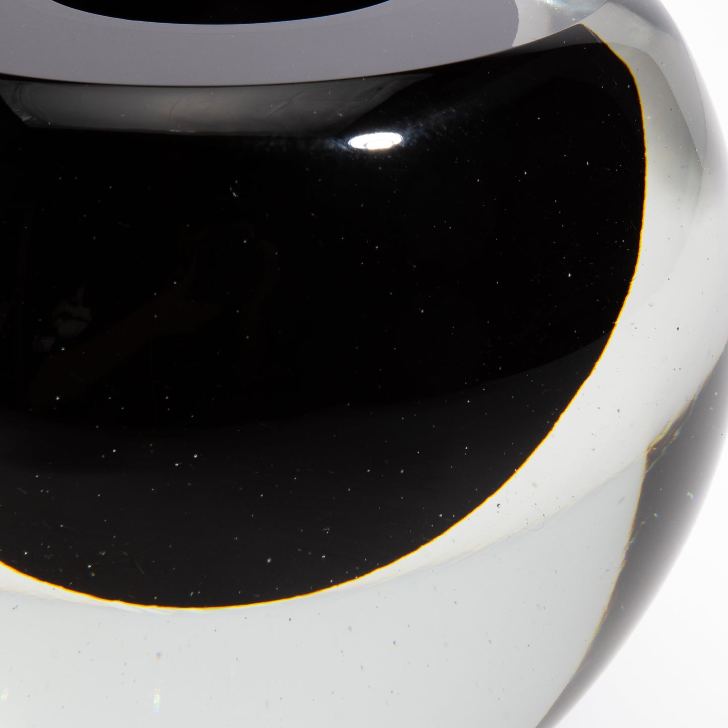 Murano Vase Sphere in Clear with Onyx Black