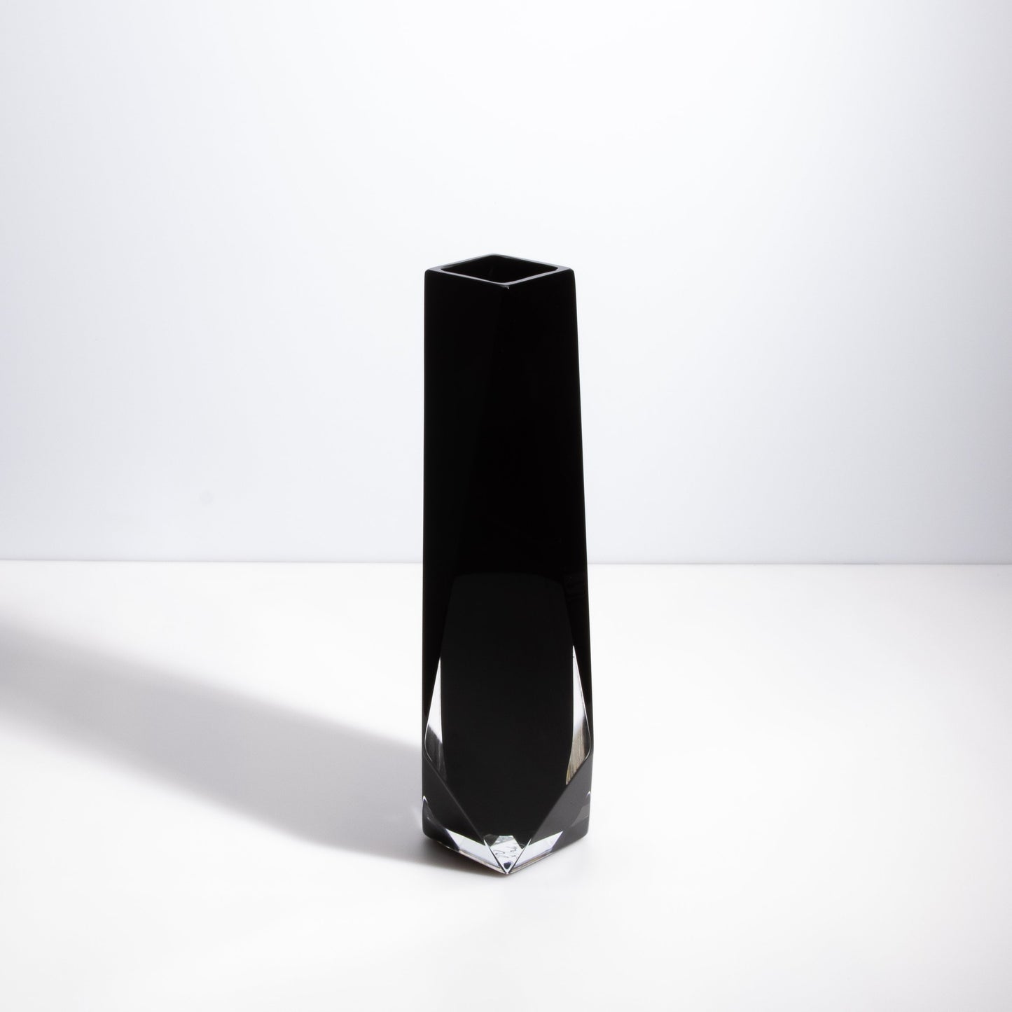Murano Goccia Vase in Onyx Black