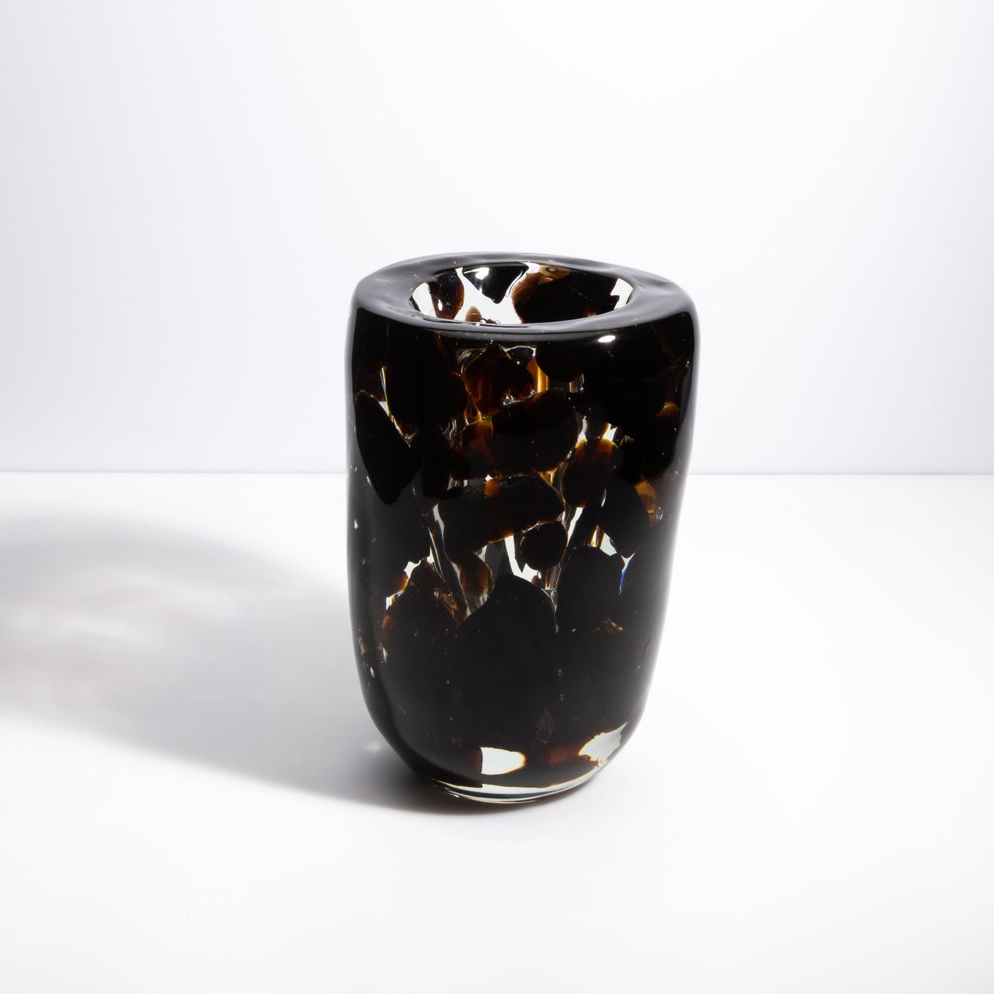 Murano Pollol Vase in Onyx Black and Dark Amber