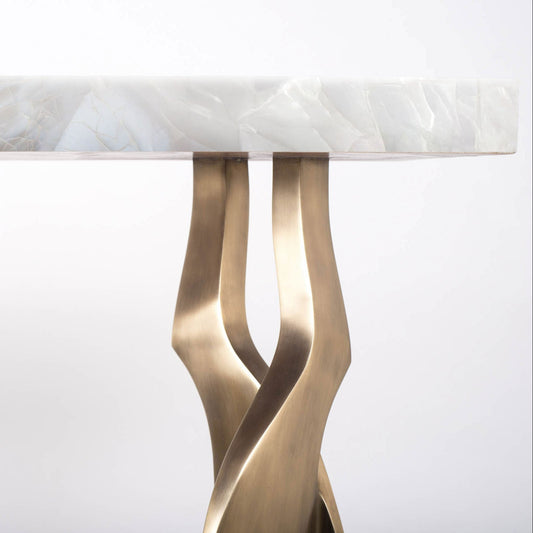 {{ product_title }} by {{ vendor }} – luxury {{ product_type }} at MOGUL