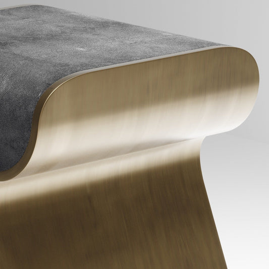 {{ product_title }} by {{ vendor }} – luxury {{ product_type }} at MOGUL