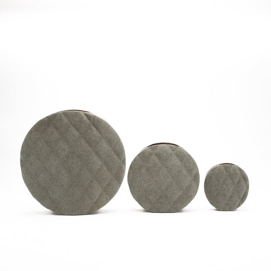 Quilted Vase in Grey Shagreen with Brass Details by KIFU Paris