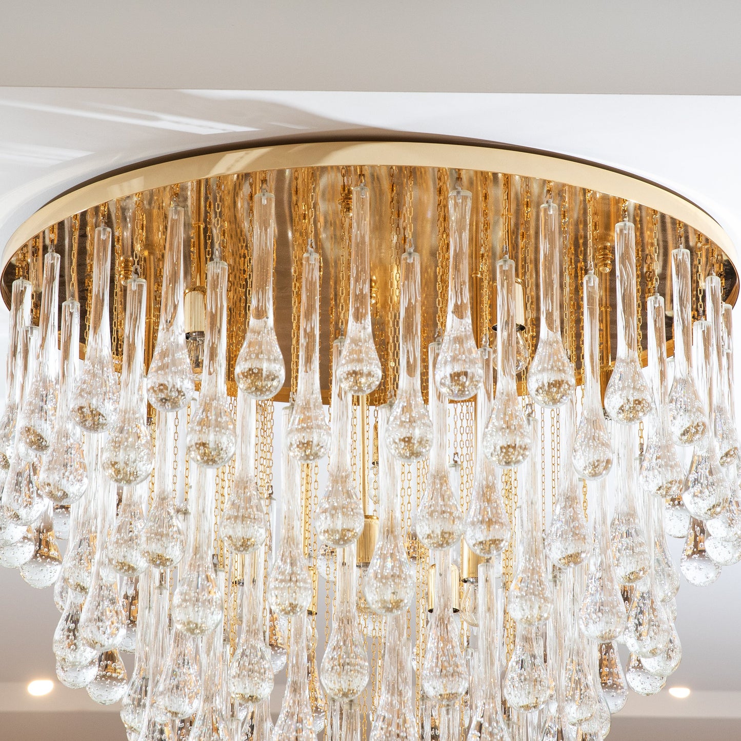 Hand-Blown Murano Raindrop Chandelier in Clear with Polished Brass Fittings