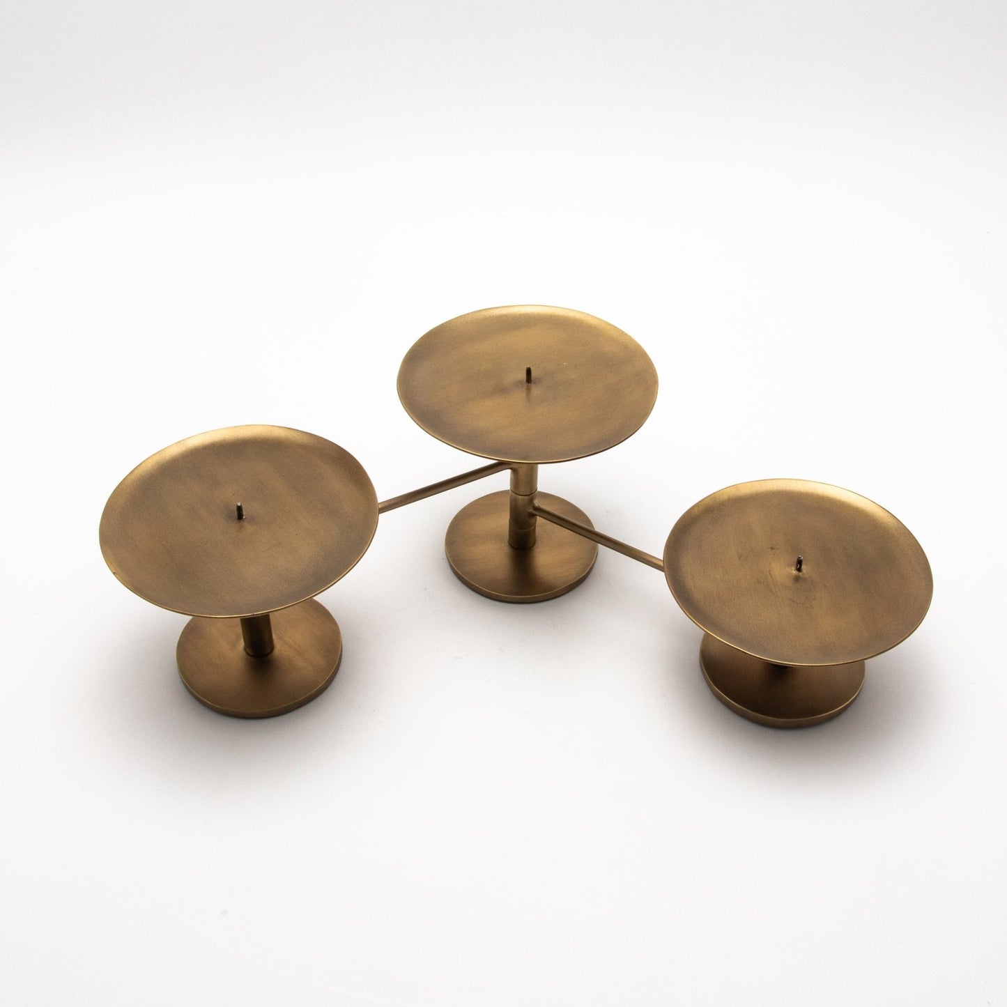 {{ product_title }} by {{ vendor }} – luxury {{ product_type }} at MOGUL