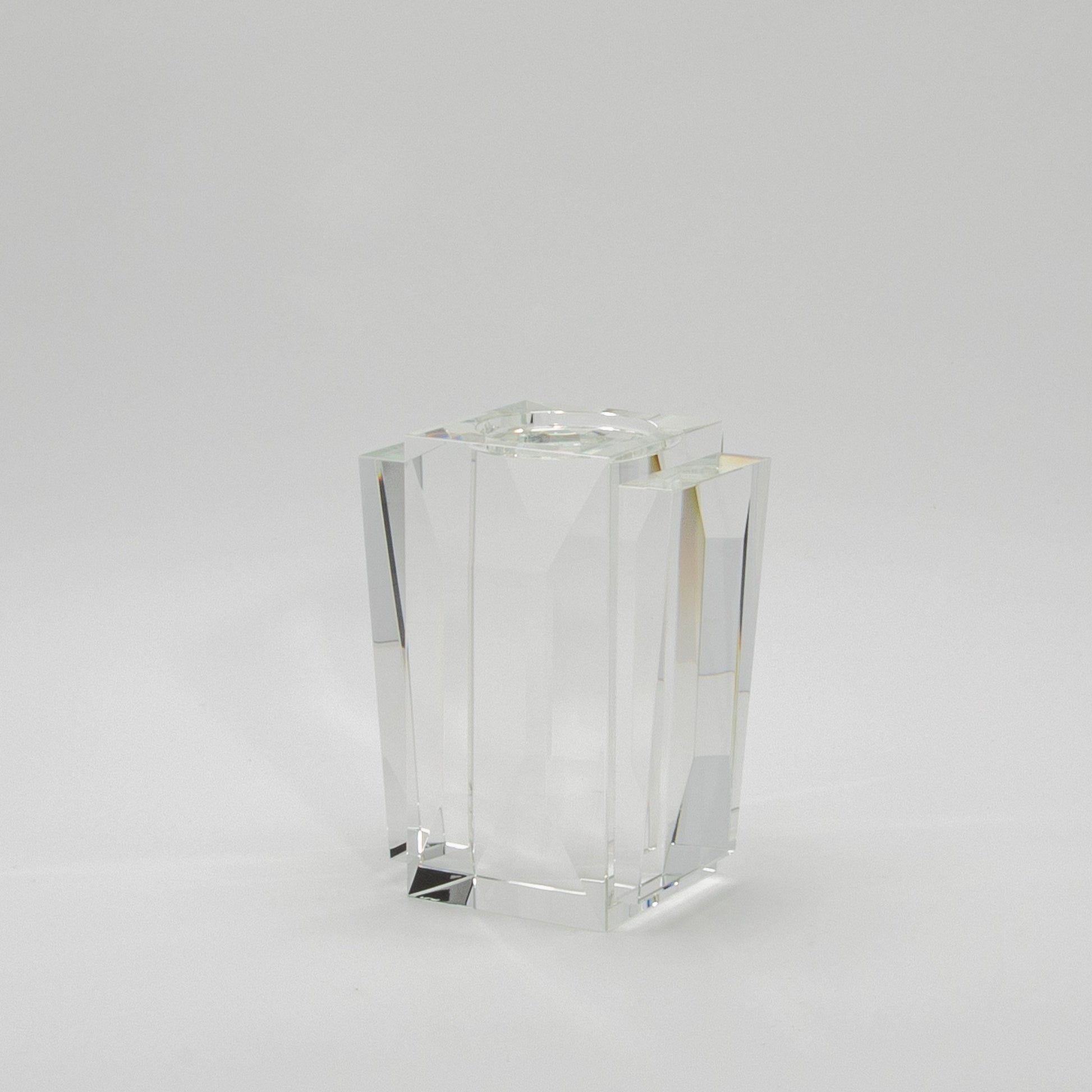 Crystal Fins Pillar by KA Glass