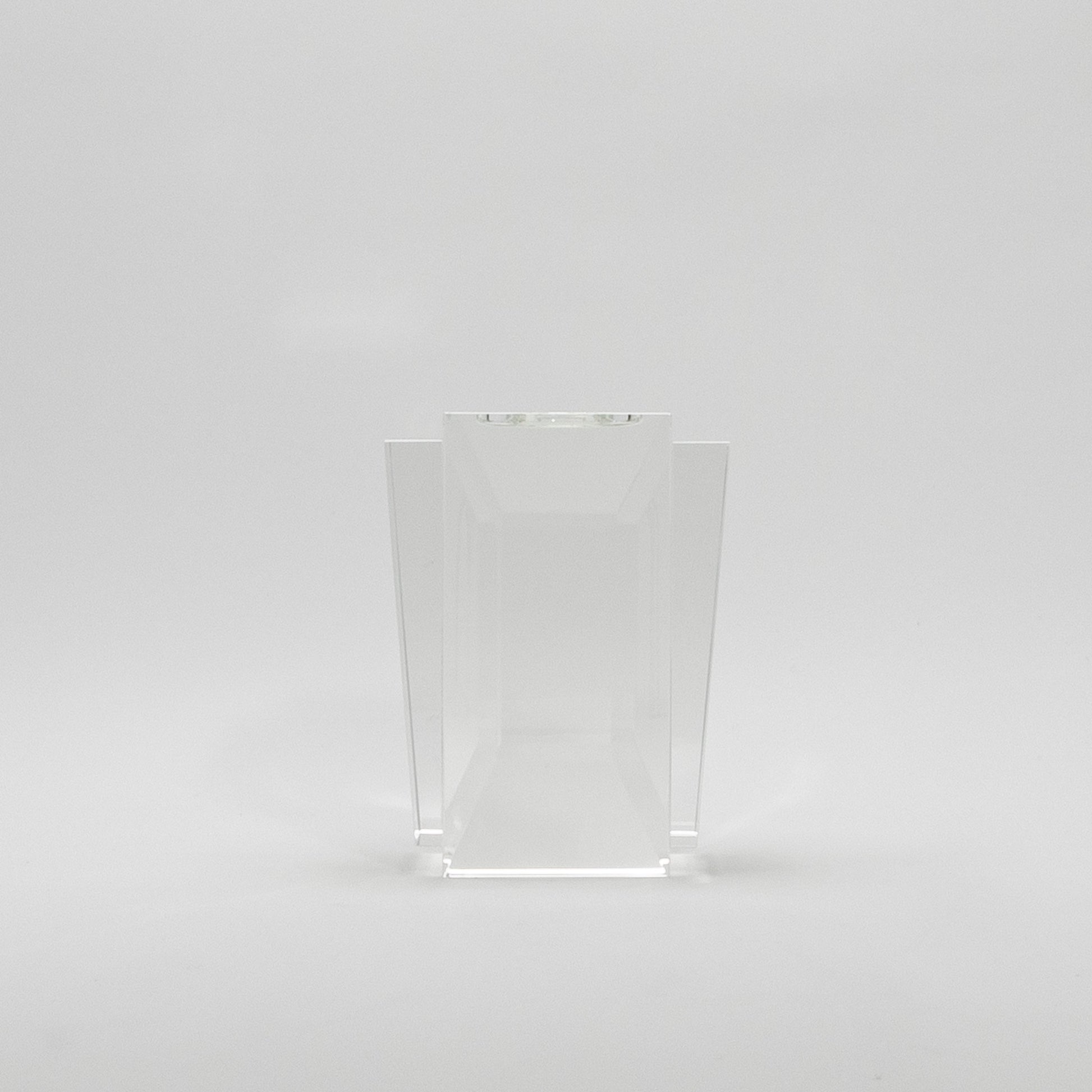 Crystal Fins Pillar by KA Glass