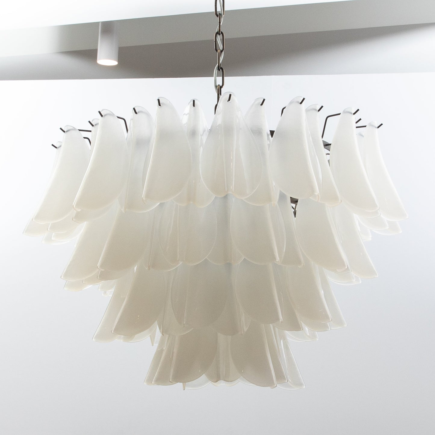 Hand-Blown Murano Feather Chandelier in Opaline Glass and Oil Rubbed Bronze