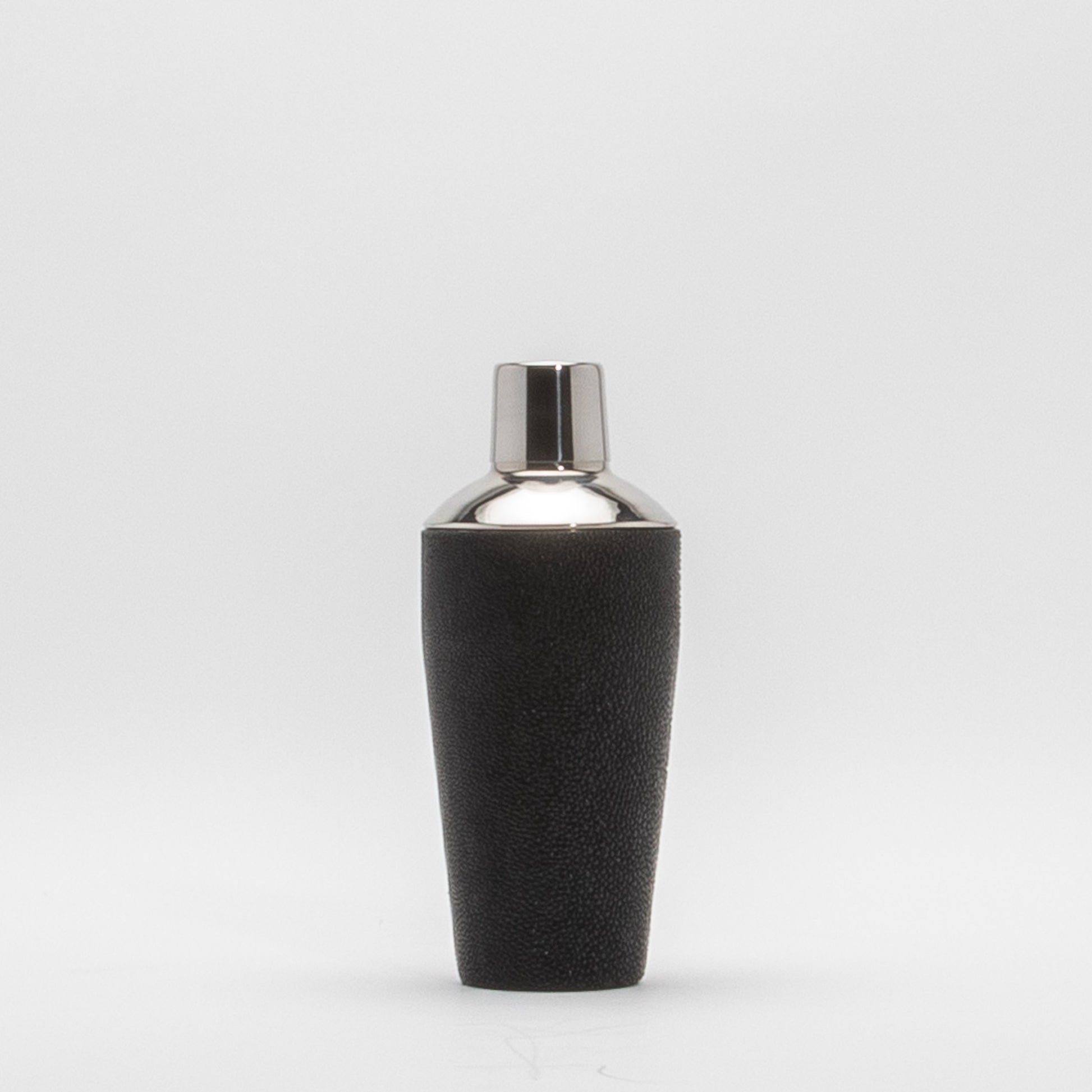 Shaker in Black Shagreen with Stainless Steel by KIFU Paris