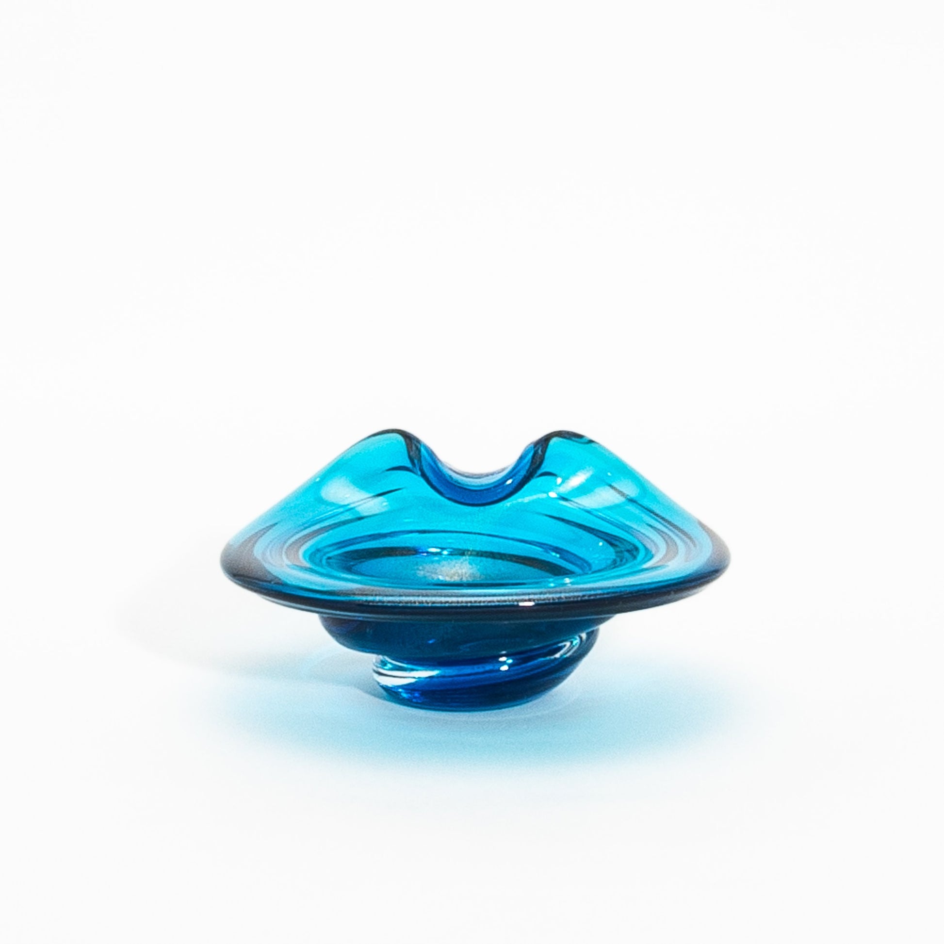 Murano Dish in Aqua Blue with 24-Karat Gold Flecks