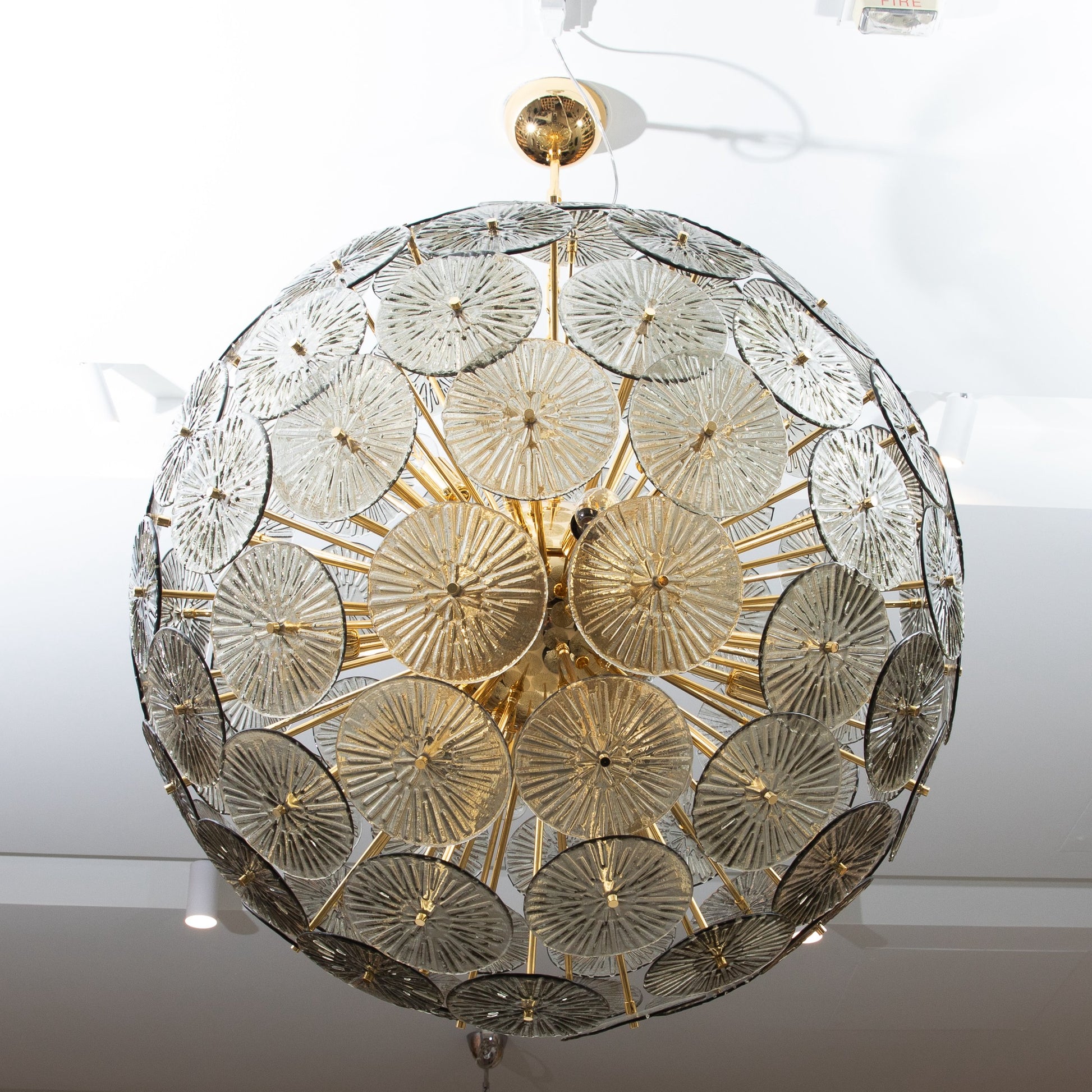 Hand-Blown Murano Sputnik Chandelier in Grey with Polished Brass Fittings