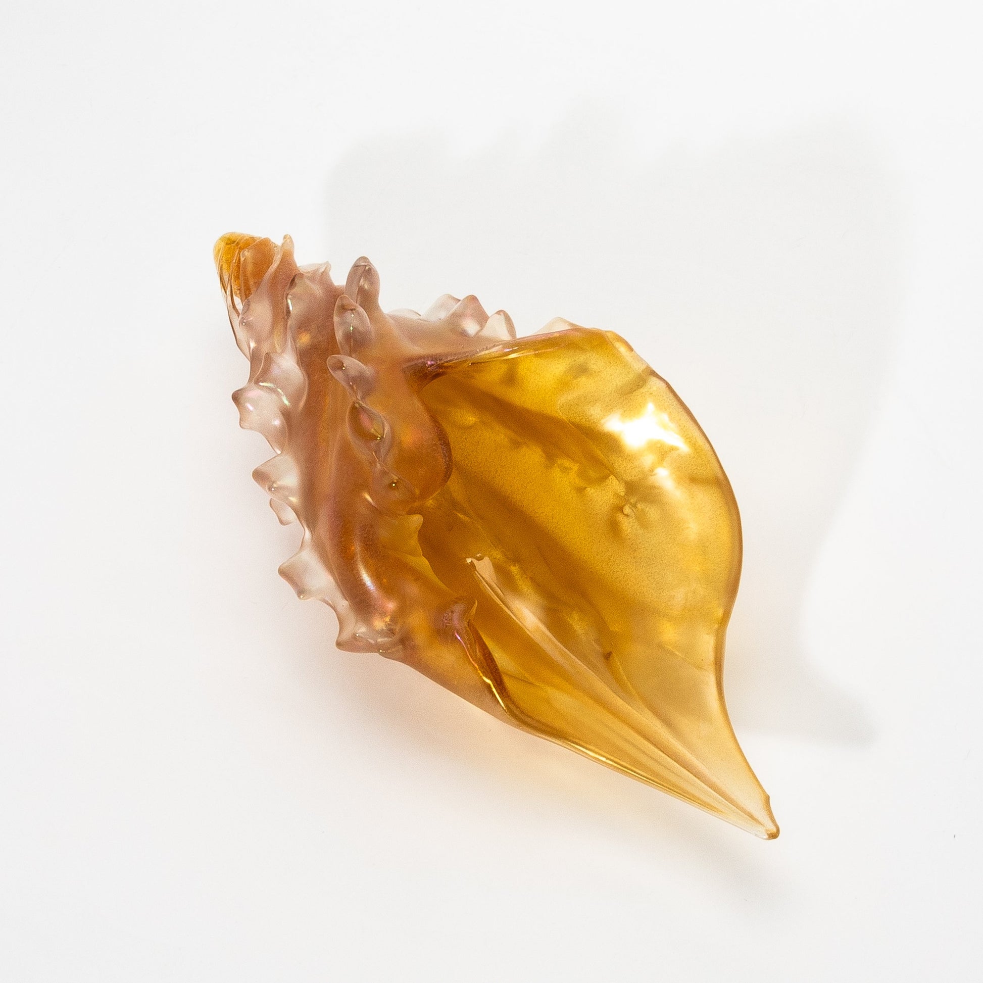 Hand-Blown Murano Shell in Amber with 24-karat Gold Dust