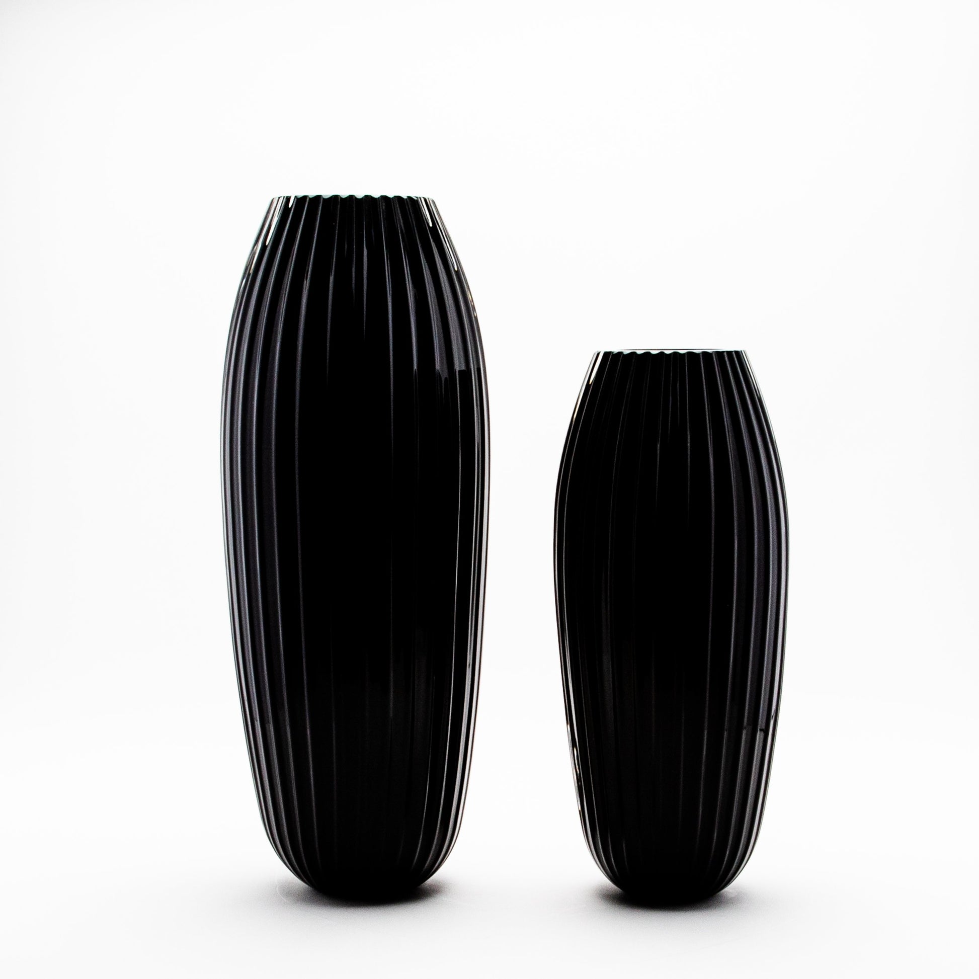Murano Vase in Onyx Black