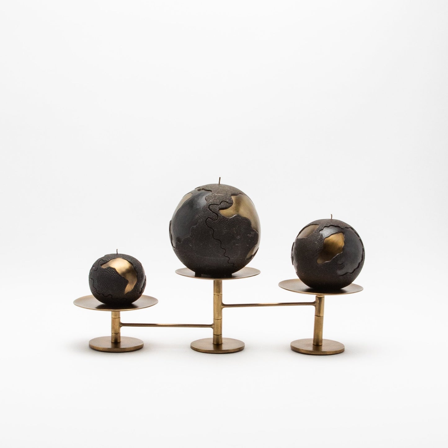 3-Top Mobile Sphere Pedestal by Patrick Coard Paris
