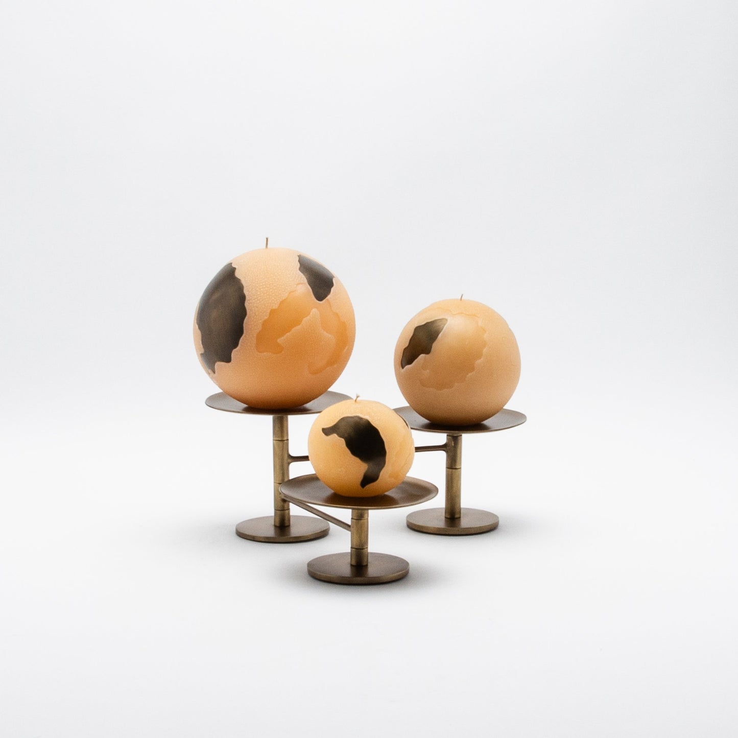 3-Top Mobile Sphere Pedestal by Patrick Coard Paris