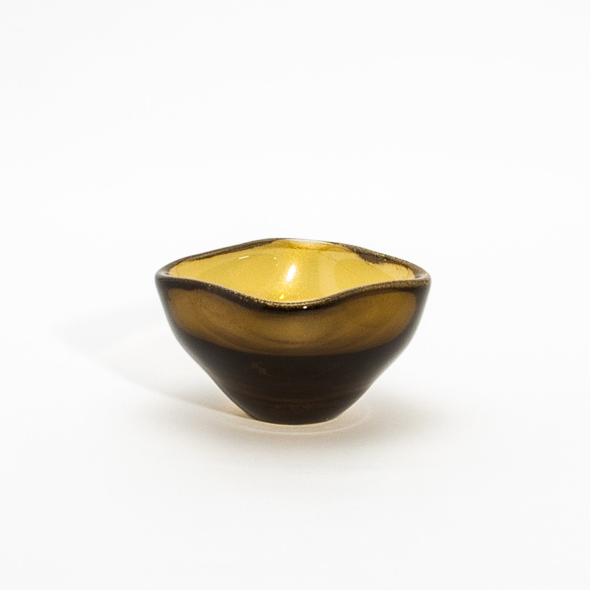 Murano Dish in Tobacco With 24-Karat Gold Flecks
