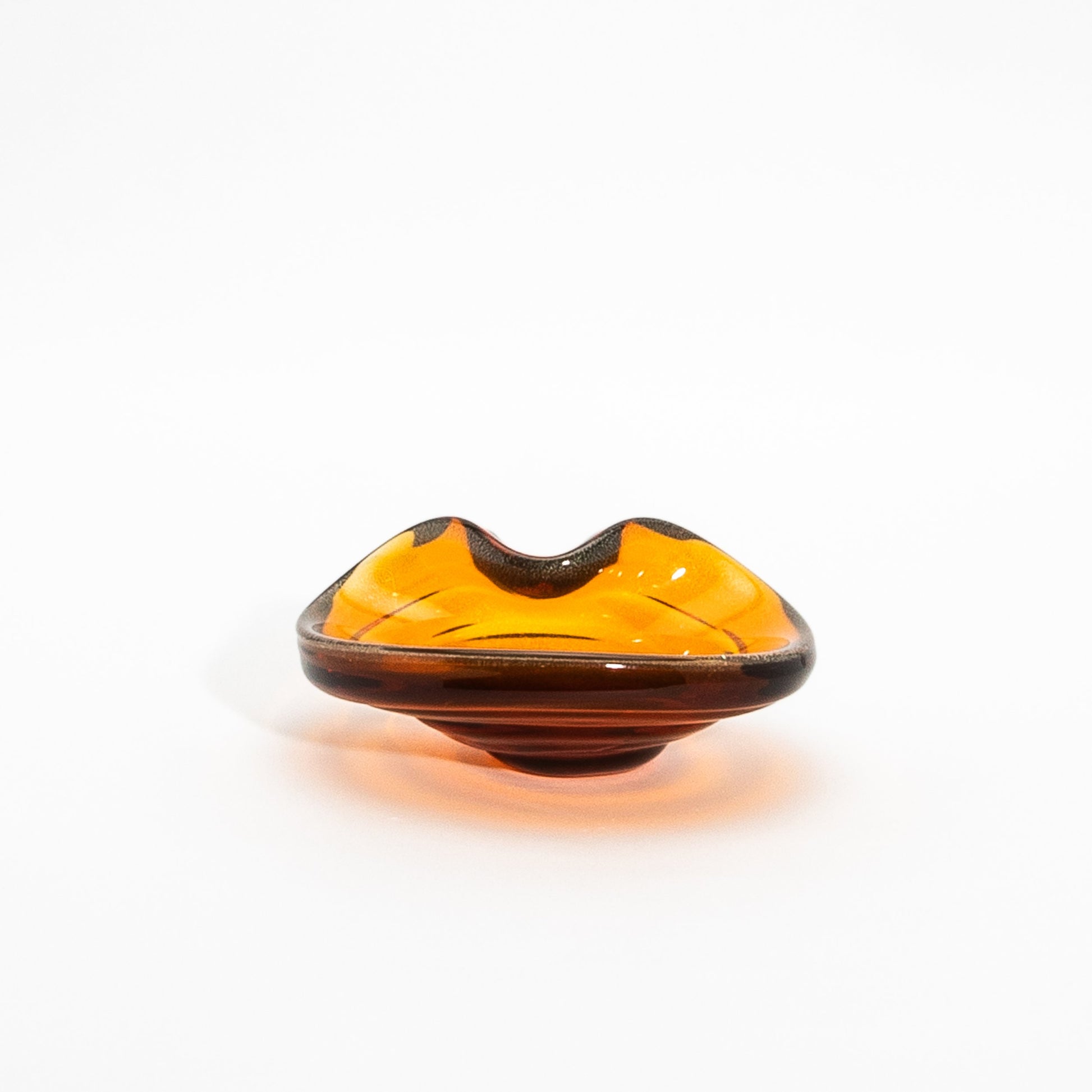 Murano Dish in Amber with 24-Karat Gold Flecks and Curved Detailing